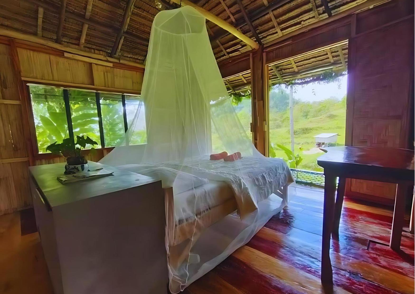 Canjahawon Nipa Hut Homestay Siquijor