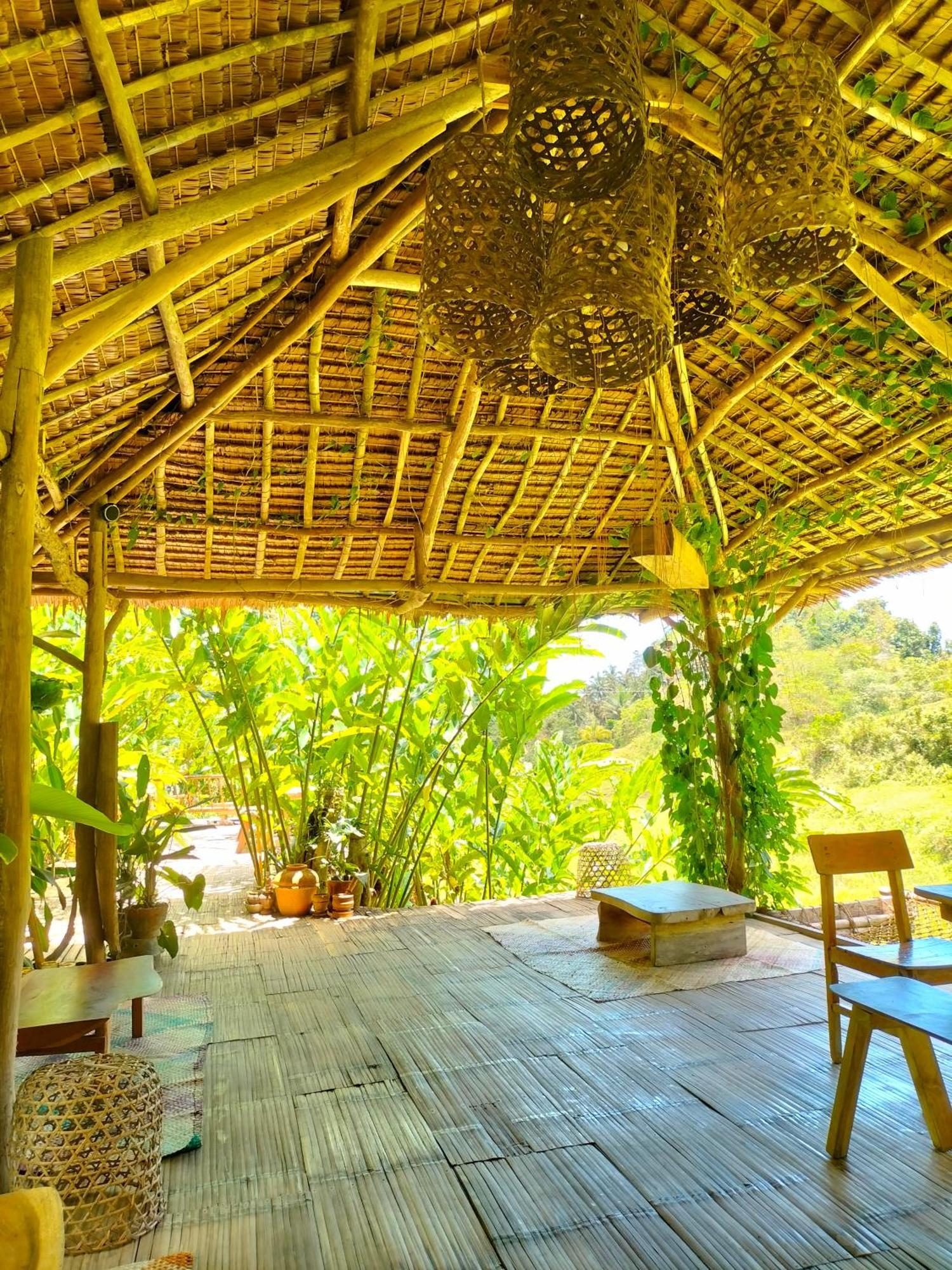 Canjahawon Nipa Hut * Siquijor